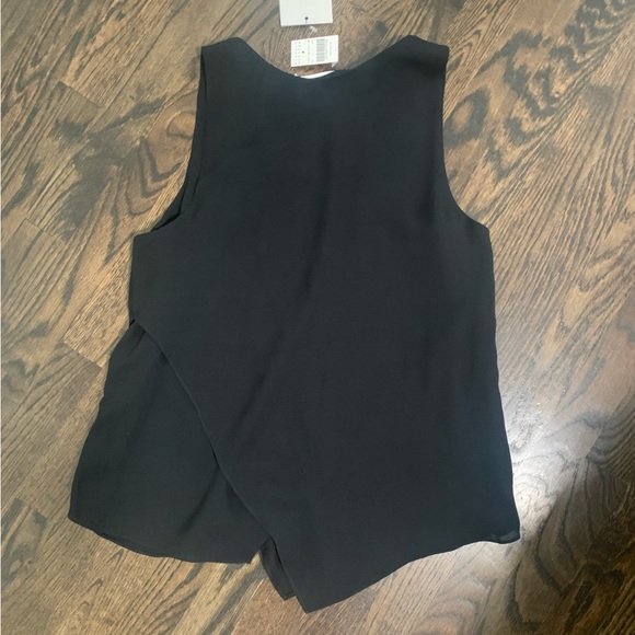 Elegant ALC Sleeveless Blouse with Handkerchief Hem sz 6 - Picture 2 of 4